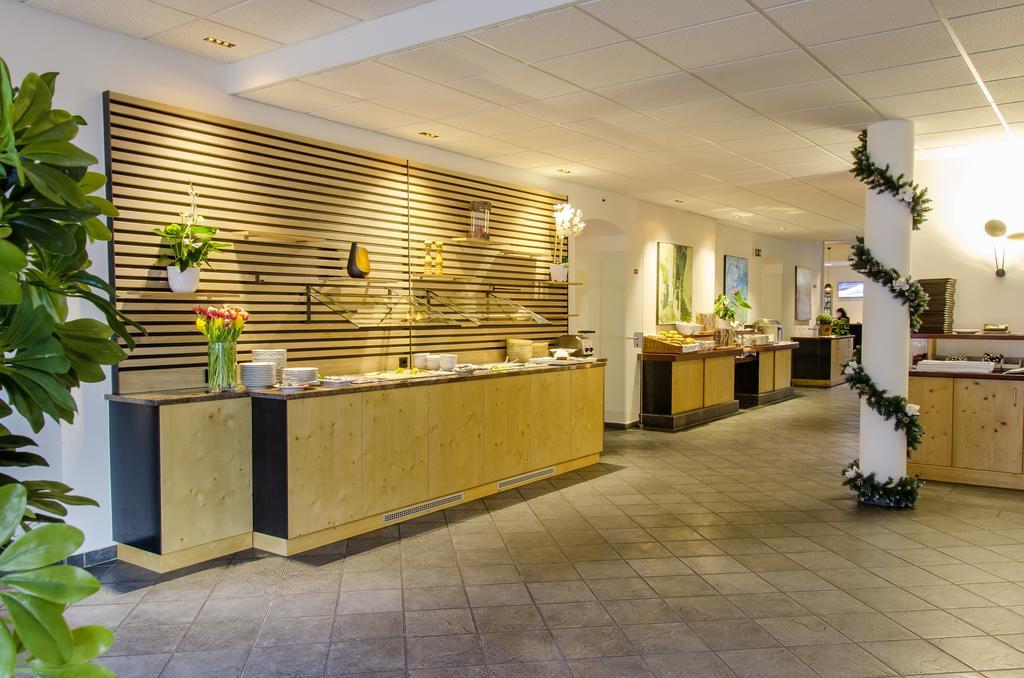 Gasthof Goldener Fisch Lienz Εξωτερικό φωτογραφία