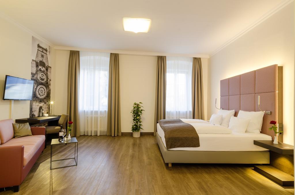 Gasthof Goldener Fisch Lienz Εξωτερικό φωτογραφία